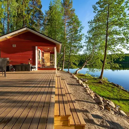 Lingonberry Pieni Moekki Saunalla