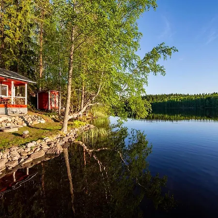 Lingonberry Pieni Moekki Saunalla * Mikkeli