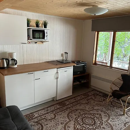 Alpehytte Lingonberry Pieni Moekki Saunalla Mikkeli