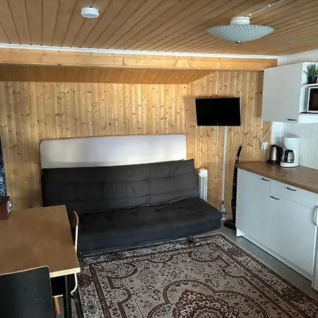 Lingonberry Pieni Moekki Saunalla Alpehytte *