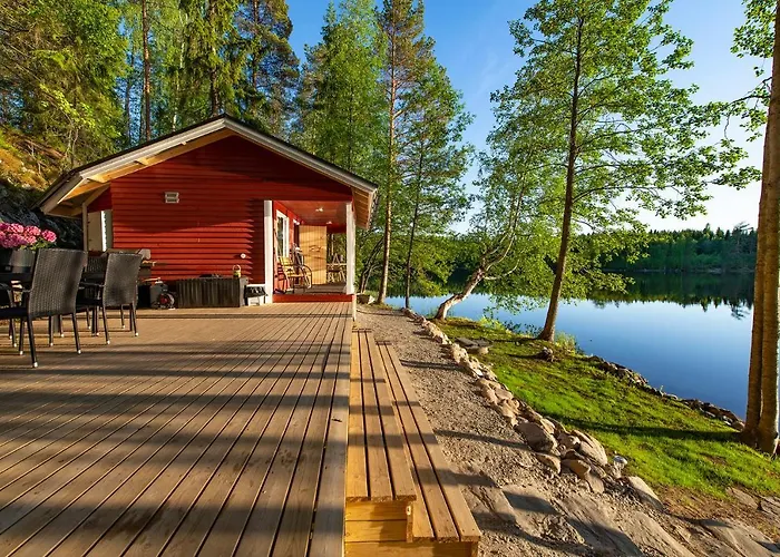 Lingonberry Pieni Moekki Saunalla