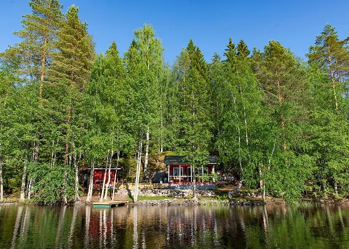 Lingonberry Pieni Moekki Saunalla * Mikkeli