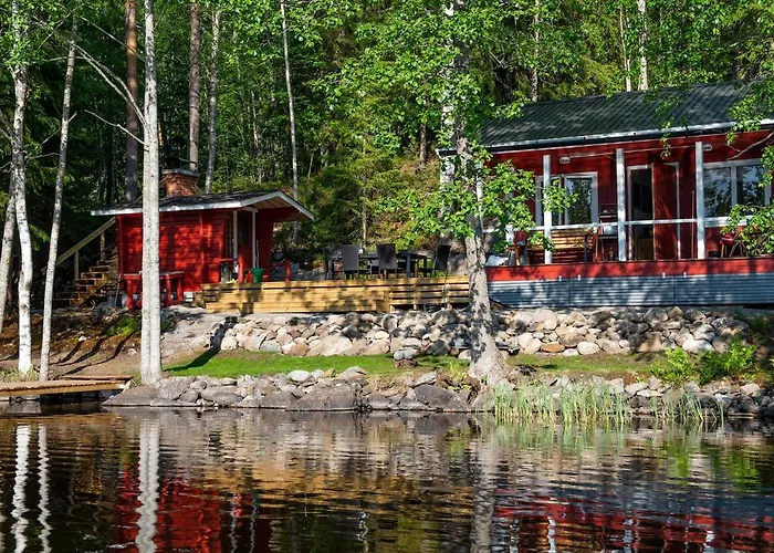 Lingonberry Pieni Moekki Saunalla *